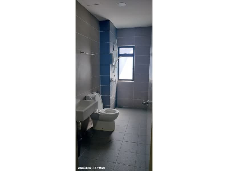Service Residence for Rent at HYVE - Kew . - Bathroom - PropertyGuru.com.my