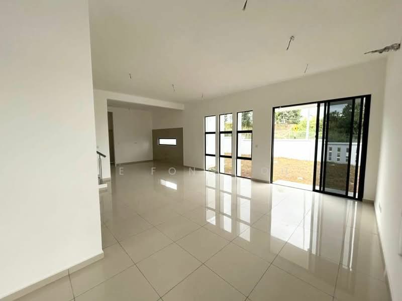 Rumah Teres 2 Tingkat untuk Dijual di Taman Desa Tebrau (Tebrau) - Ee Fong Toh - Living Room - PropertyGuru.com.my