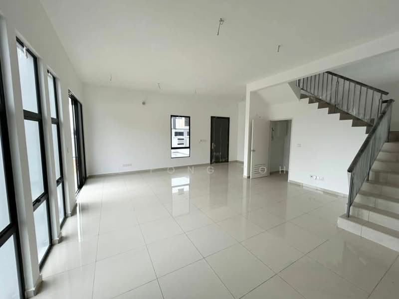 Rumah Teres 2 Tingkat untuk Dijual di Taman Desa Tebrau (Tebrau) - Ee Fong Toh - Living Room - PropertyGuru.com.my