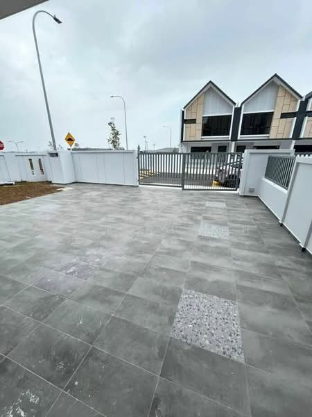 Rumah Teres 2 Tingkat untuk Dijual di Taman Desa Tebrau (Tebrau) - Ee Fong Toh - Exterior - PropertyGuru.com.my