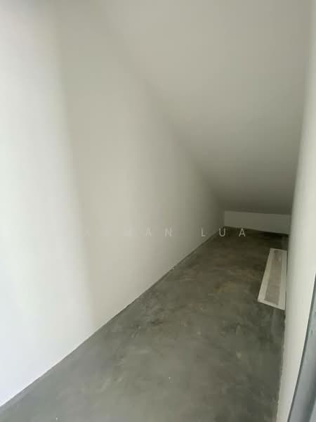 Rumah Teres 2 Tingkat untuk Dijual di Taman Cheng Setia (Cheng) - Carman Lua - Interior - PropertyGuru.com.my