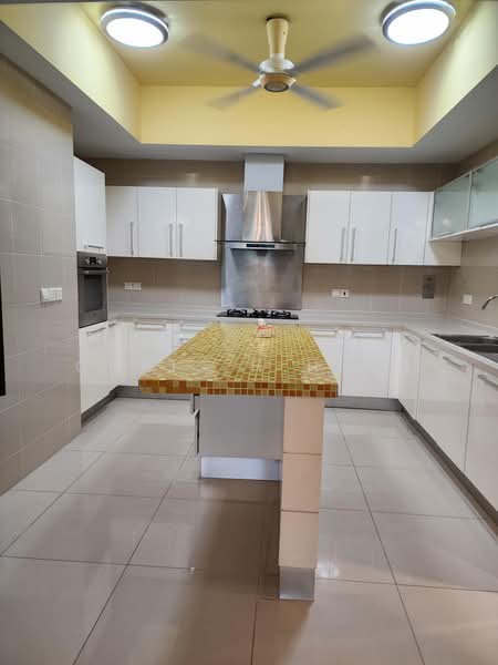 Condominium for Sale at Mont Kiara Banyan - Chris H.H Ng - Kitchen - PropertyGuru.com.my