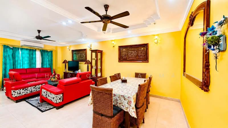 2-storey Terraced House for Sale in Bukit Jelutong (Shah Alam) - Thoriq Suparman - Living Room - PropertyGuru.com.my