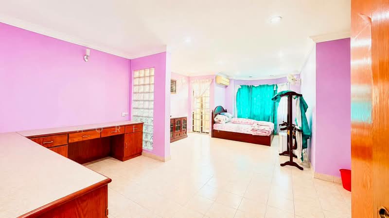 2-storey Terraced House for Sale in Bukit Jelutong (Shah Alam) - Thoriq Suparman - Bedroom - PropertyGuru.com.my