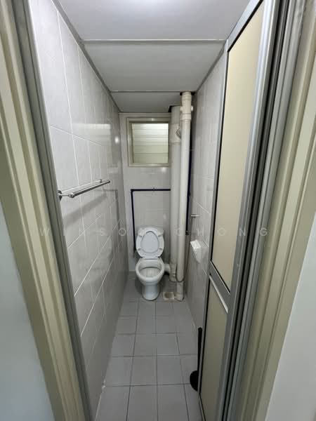 Pangsapuri untuk Disewa di Taman Kheng Tian - Winson Chong - Bathroom - PropertyGuru.com.my