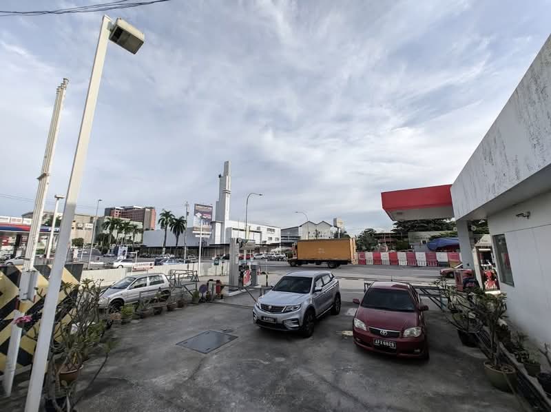 Shop for Sale in Greentown (Ipoh) - Mr Lee - Exterior - PropertyGuru.com.my