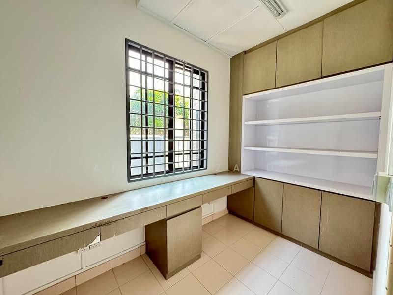 2-storey Terraced House for Sale in Bukit Jelutong (Shah Alam) - Afiqah zaidi - PropertyGuru.com.my