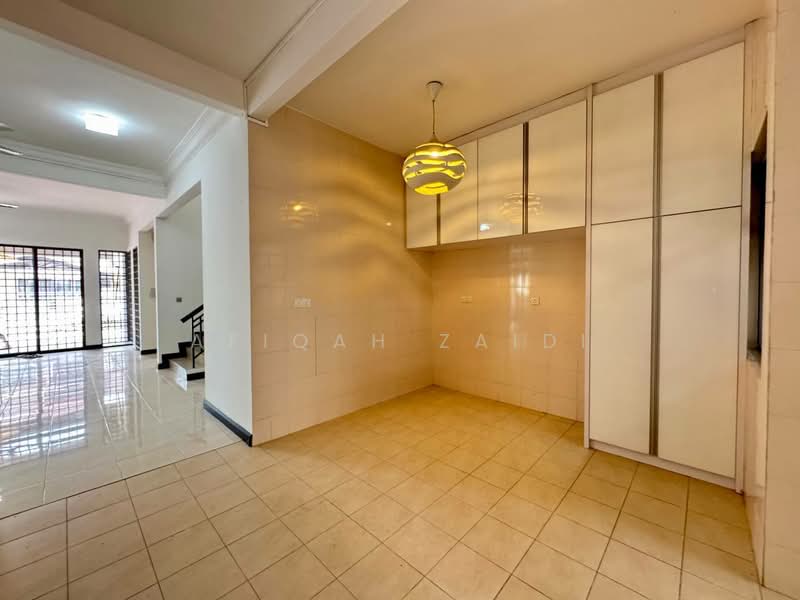 2-storey Terraced House for Sale in Bukit Jelutong (Shah Alam) - Afiqah zaidi - PropertyGuru.com.my