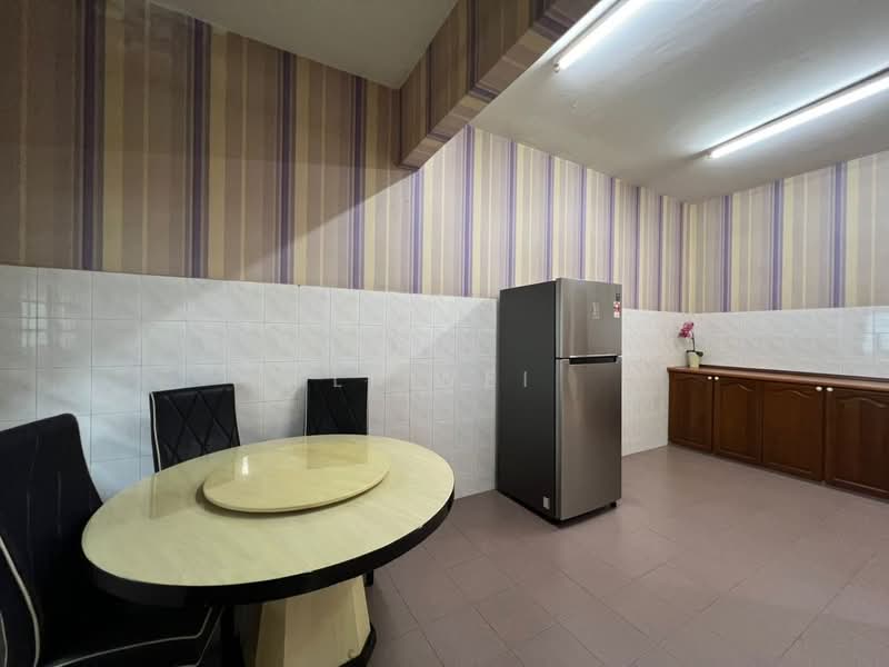 2-storey Terraced House for Rent in Taman Molek (Johor Bahru) - Li Wei - PropertyGuru.com.my