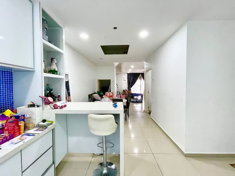 Rumah Teres 2 Tingkat untuk Dijual di Dengkil (Selangor) - Ashraff Daniel - Kitchen - PropertyGuru.com.my