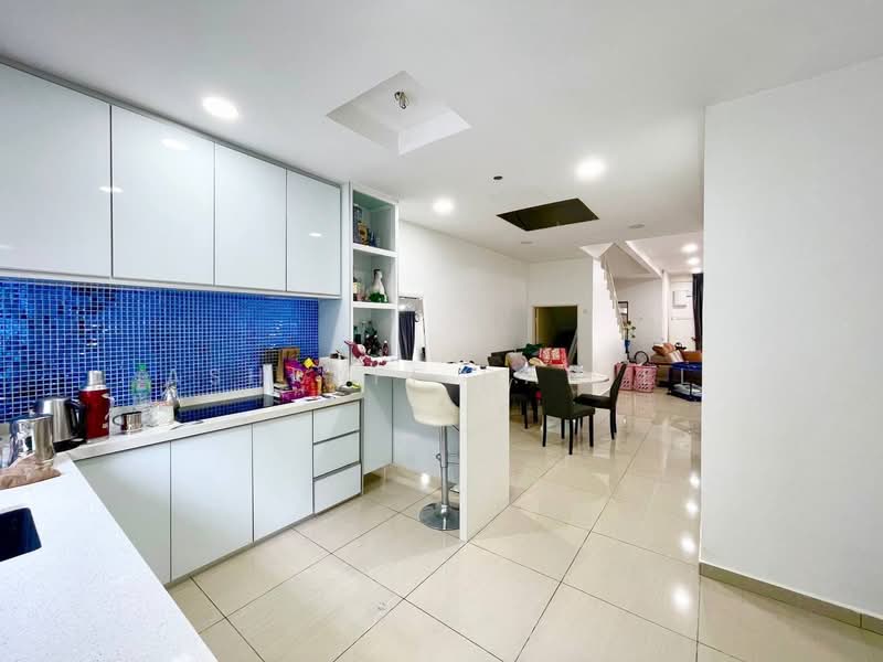 Rumah Teres 2 Tingkat untuk Dijual di Dengkil (Selangor) - Ashraff Daniel - Kitchen - PropertyGuru.com.my