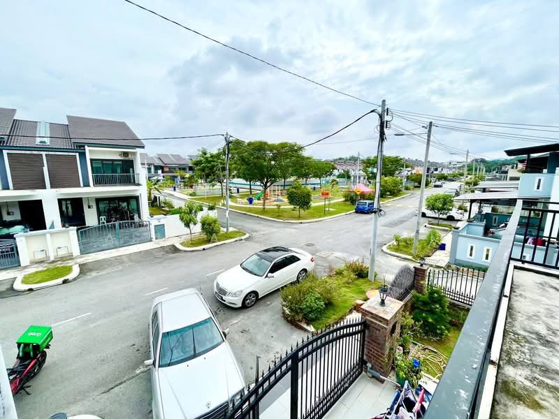 Rumah Teres 2 Tingkat untuk Dijual di Dengkil (Selangor) - Ashraff Daniel - Exterior - PropertyGuru.com.my