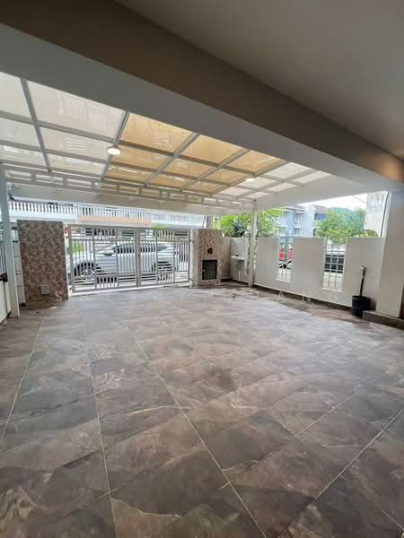 Rumah Teres 3 Tingkat untuk Disewa di Kepong (Kuala Lumpur) - Sherry Chang - Exterior - PropertyGuru.com.my