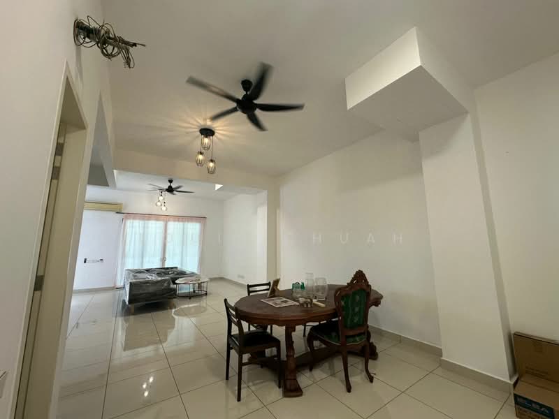 Rumah Teres untuk Disewa di Bandar Cassia (Batu Kawan) - Louis Chuah - Living Room - PropertyGuru.com.my