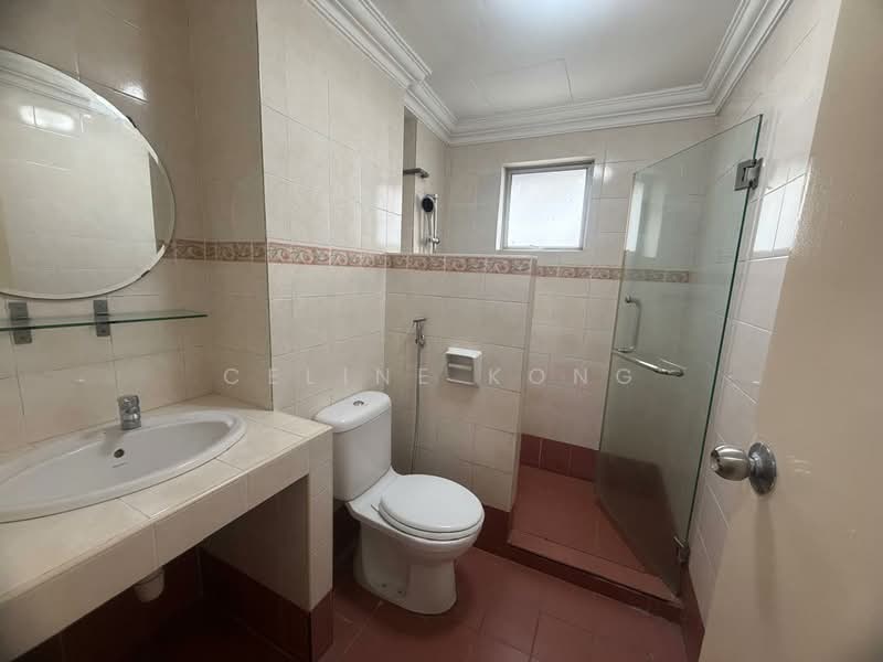 Kondominium untuk Disewa di Casa Damansara - Celine Kong - Bathroom - PropertyGuru.com.my
