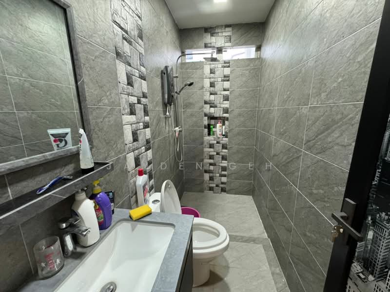 Semi-Detached House for Sale in Taman Sri Kemuning (Jitra) - Jayden Geh - Bathroom - PropertyGuru.com.my
