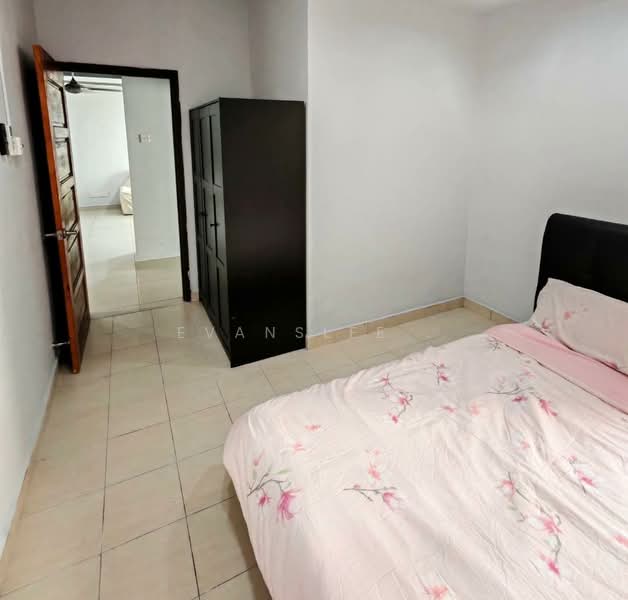 Kondominium untuk Disewa di Aman Heights Condominium - Evanslee . - Bedroom - PropertyGuru.com.my