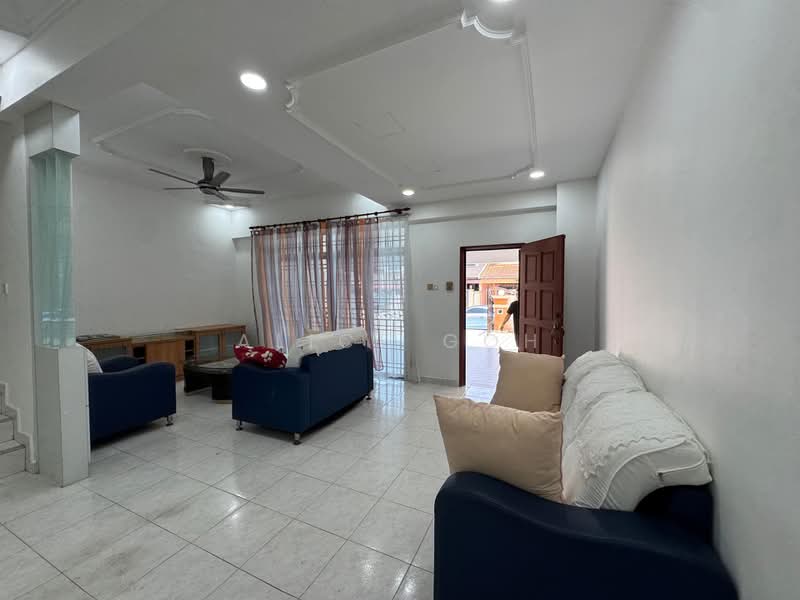 Rumah Teres 2 Tingkat untuk Disewa di Bukit Indah (Iskandar Puteri (Nusajaya)) - Alice Goh - Living Room - PropertyGuru.com.my