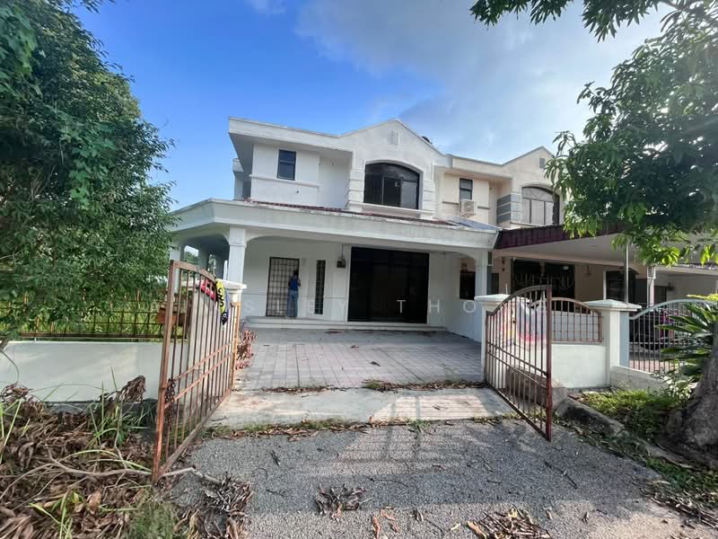 2-storey Terraced House for Sale in Taman Pinji Perdana (Lahat) - Ainsley Thong - Exterior - PropertyGuru.com.my