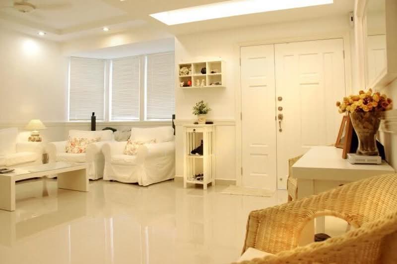 Rumah Berkembar untuk Dijual di Kampung Masjid (Batu Maung) - Jeff Ooi - Living Room - PropertyGuru.com.my