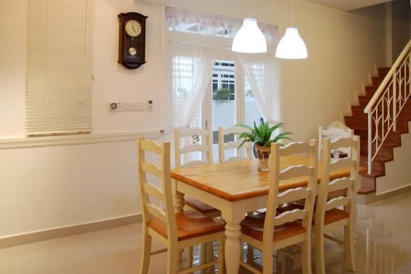 Rumah Berkembar untuk Dijual di Kampung Masjid (Batu Maung) - Jeff Ooi - Dining Room - PropertyGuru.com.my