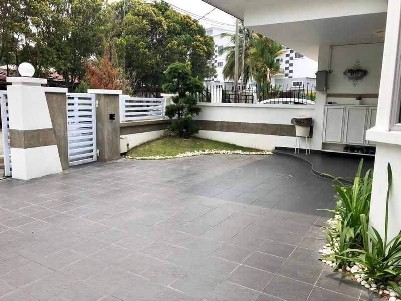 Rumah Berkembar untuk Dijual di Kampung Masjid (Batu Maung) - Jeff Ooi - Exterior - PropertyGuru.com.my