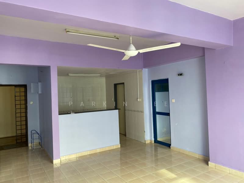 Pangsapuri untuk Dijual di Aster Court - Parkin Lee - Interior - PropertyGuru.com.my
