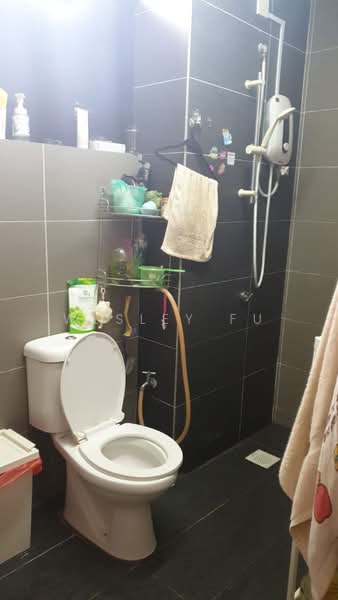 Servis Apartment untuk Dijual di Maxim Residences - Wesley Fu - Bathroom - PropertyGuru.com.my