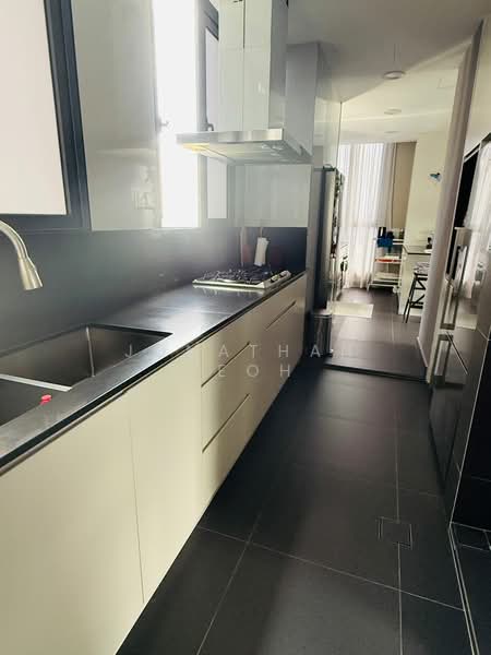 Kondominium untuk Dijual di The Veo - Jonathan Yeoh - Kitchen - PropertyGuru.com.my