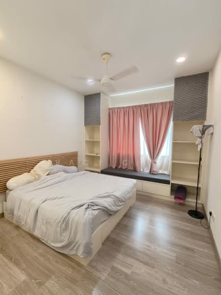 Servis Apartment untuk Dijual di United Point (Residensi Berpadu) - Tracy Choo - Bedroom - PropertyGuru.com.my