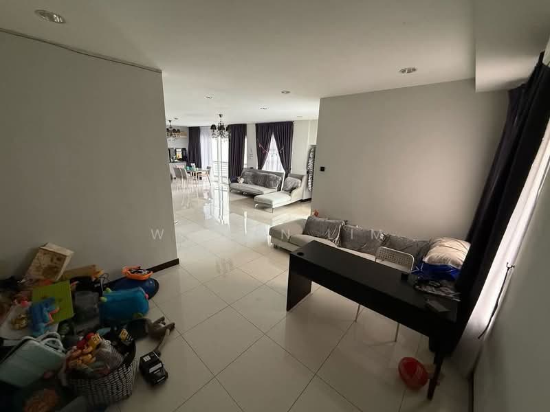 Condominium for Sale at The Straits View Condominium - Winson Lim - Living Room - PropertyGuru.com.my