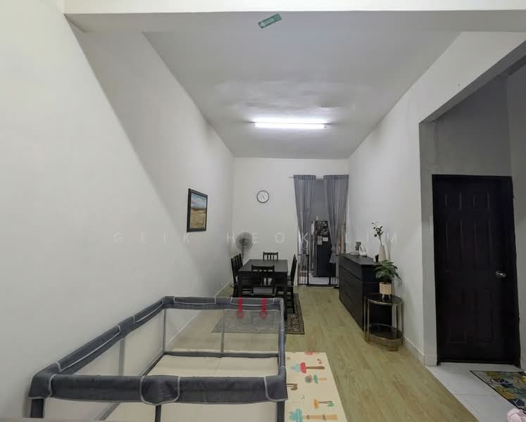 1-storey Terraced House for Rent in Taman Seruling Emas (Sungai Jawi) - Geik Heok Lim - Dining Room - PropertyGuru.com.my