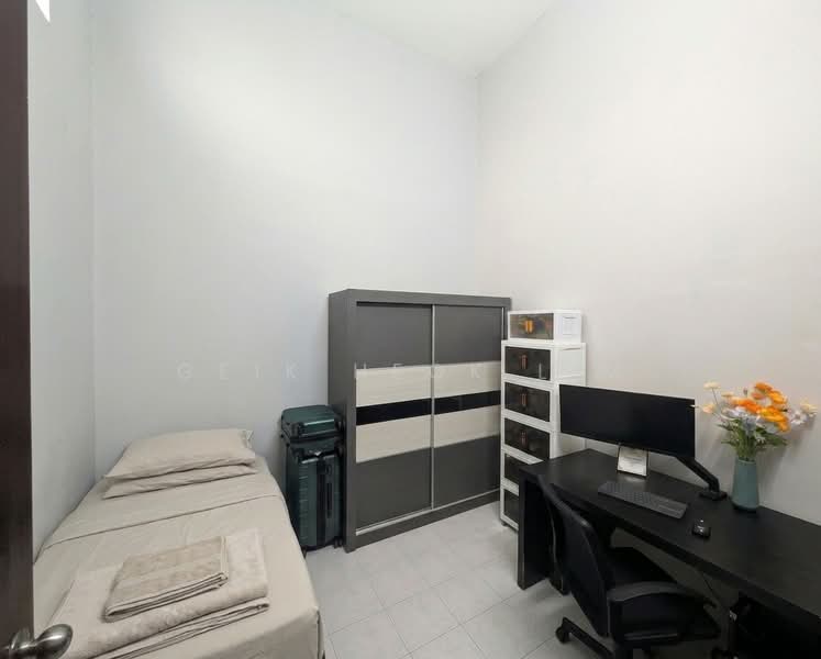 1-storey Terraced House for Rent in Taman Seruling Emas (Sungai Jawi) - Geik Heok Lim - Bedroom - PropertyGuru.com.my