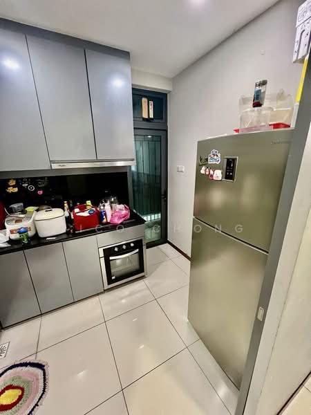 Servis Apartment untuk Dijual di Crescent Bay Suites (Teluk Bayu) - Nico Chong - Kitchen - PropertyGuru.com.my