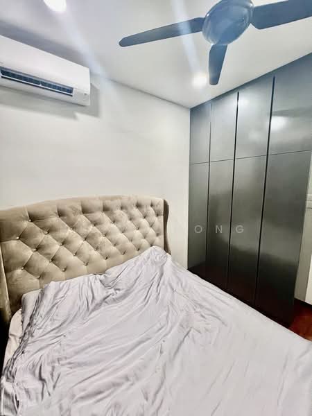 Servis Apartment untuk Dijual di Crescent Bay Suites (Teluk Bayu) - Nico Chong - Bedroom - PropertyGuru.com.my