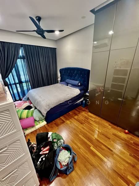 Servis Apartment untuk Dijual di Crescent Bay Suites (Teluk Bayu) - Nico Chong - Bedroom - PropertyGuru.com.my