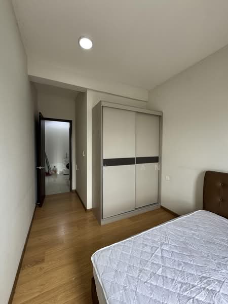 Kondominium untuk Disewa di Bay Point @ Country Garden Danga Bay - ALEX TAN - PropertyGuru.com.my