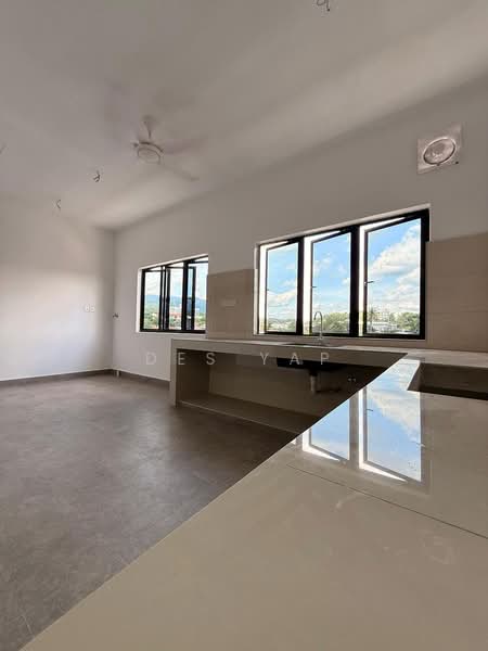 1-storey Terraced House for Rent in Taman Sri Hijau (Rawang) - Des Yap - Kitchen - PropertyGuru.com.my