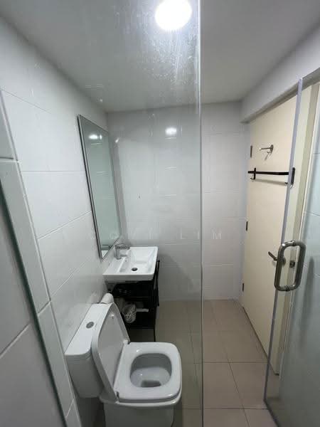 Service Residence for Rent at Parc 3 - Coyi Lim - Bathroom - PropertyGuru.com.my