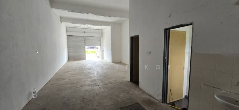 Shop for Sale in Samarahan (Sarawak) - Sherene Kok - Interior - PropertyGuru.com.my
