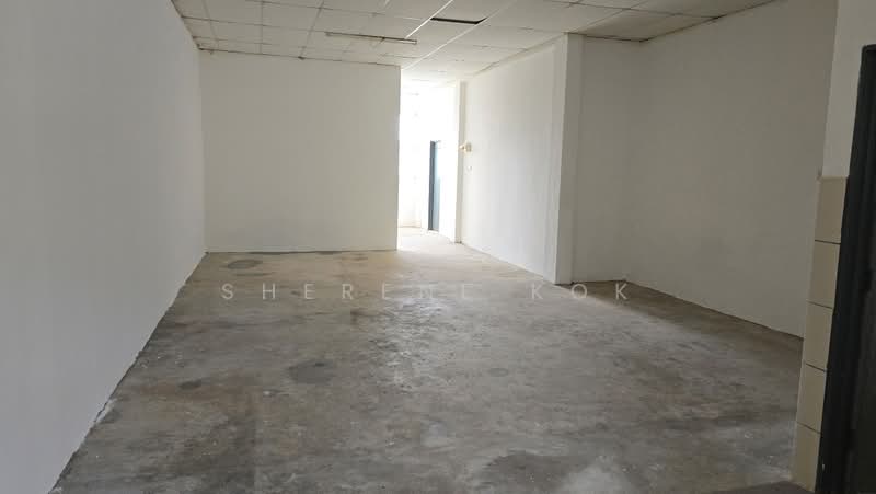 Shop for Sale in Samarahan (Sarawak) - Sherene Kok - Interior - PropertyGuru.com.my