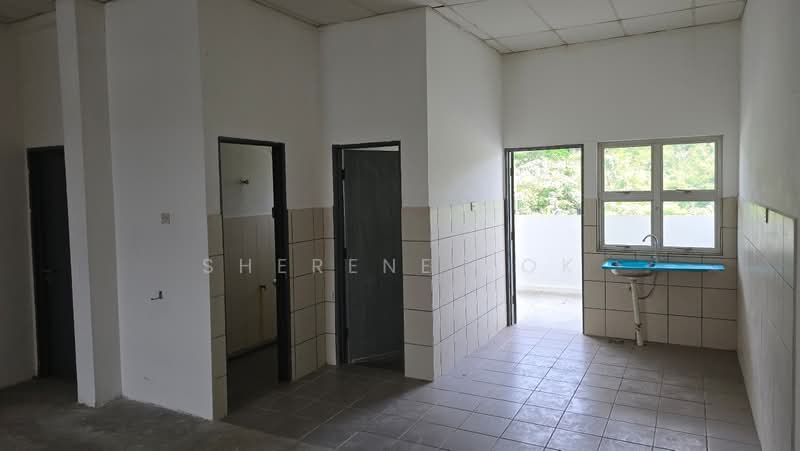 Shop for Sale in Samarahan (Sarawak) - Sherene Kok - Interior - PropertyGuru.com.my