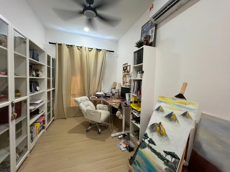 Semi-Detached House for Sale in Kota Emerald (Rawang) - Nicky Lai - Study - PropertyGuru.com.my