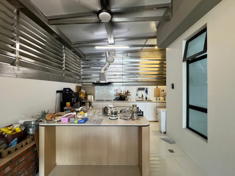 Semi-Detached House for Sale in Kota Emerald (Rawang) - Nicky Lai - Kitchen - PropertyGuru.com.my