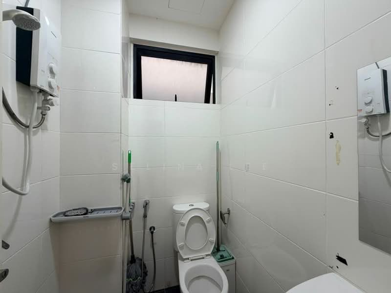 Kondominium untuk Disewa di The Parque Residences - Selina Lee - Bathroom - PropertyGuru.com.my