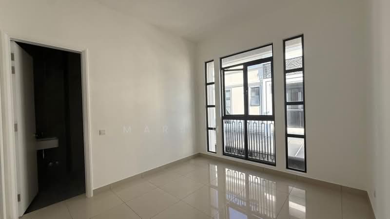 2-storey Terraced House for Sale in Setia Tropika (Johor Bahru) - Mars Hoe - PropertyGuru.com.my