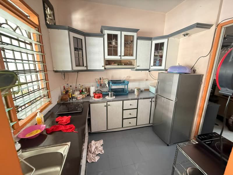 Rumah Teres 1.5 Tingkat untuk Dijual di Bercham (Ipoh) - Ainsley Thong - Kitchen - PropertyGuru.com.my