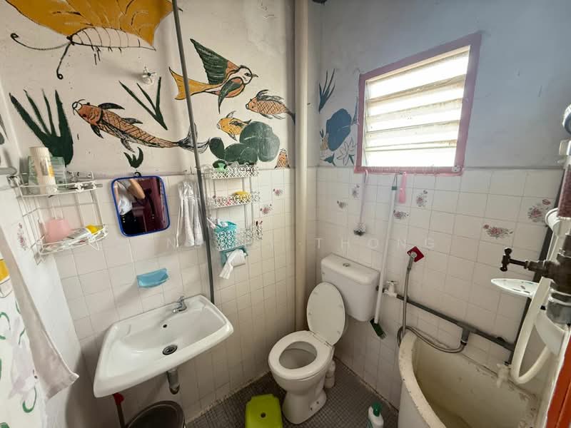 Rumah Teres 1.5 Tingkat untuk Dijual di Bercham (Ipoh) - Ainsley Thong - Bathroom - PropertyGuru.com.my