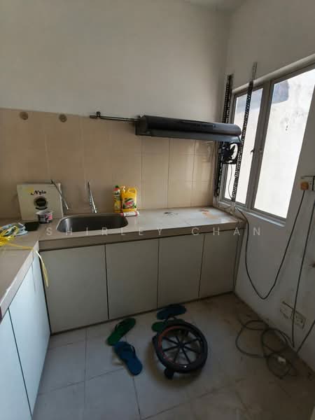 Flat for Rent at Apartment Minang Ria 1 - Shirley Chan - Kitchen - PropertyGuru.com.my