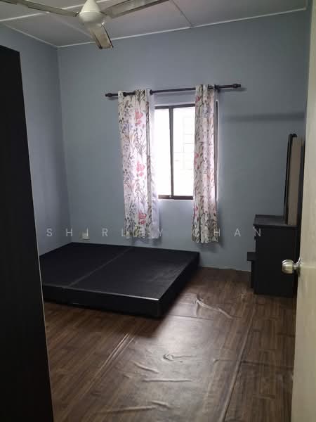 Flat for Rent at Apartment Minang Ria 1 - Shirley Chan - Bedroom - PropertyGuru.com.my
